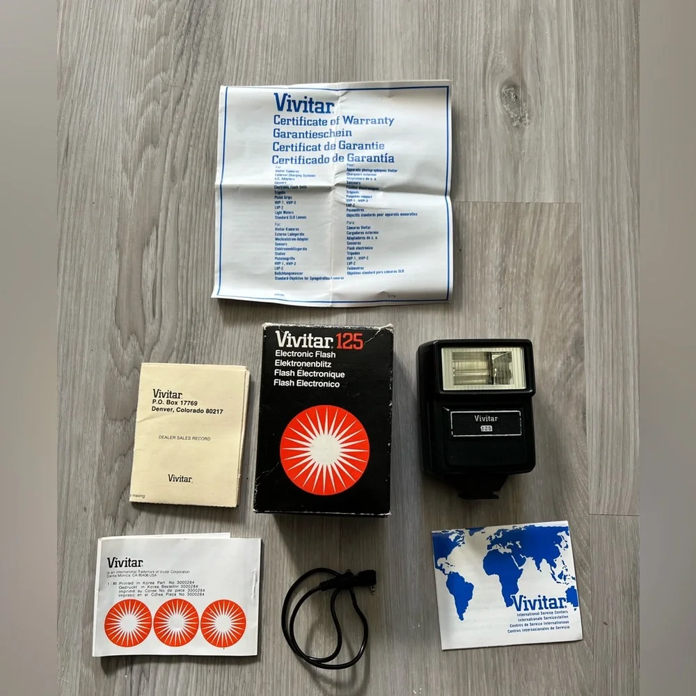 Vintage VIVITAR Shoe Mount Flash - Model 125